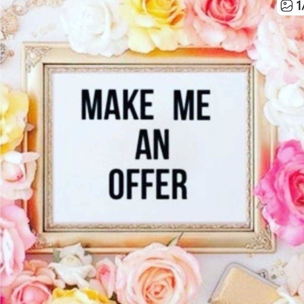 🌺ALL REASONABLE offers considered!🌺